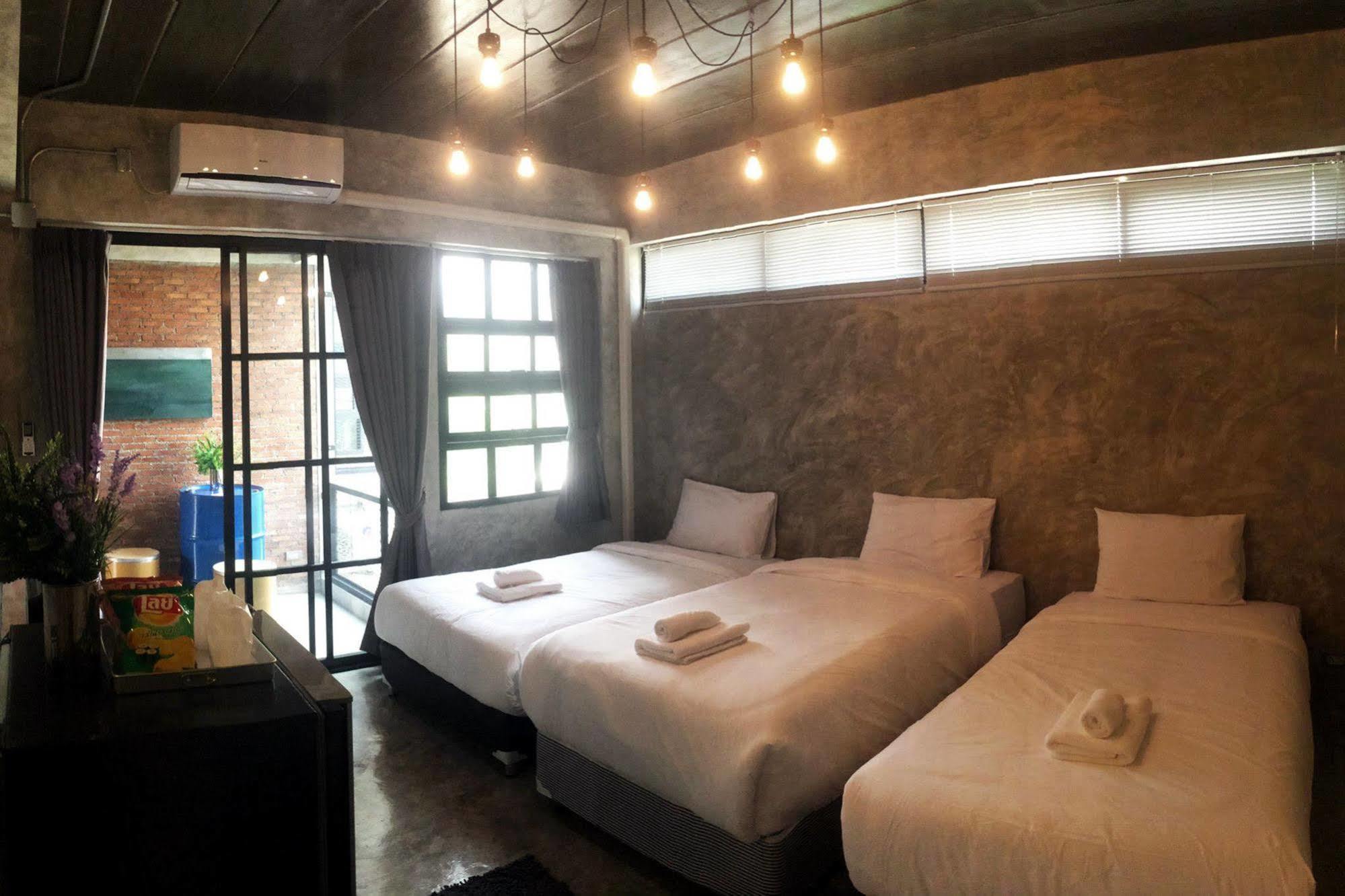 Rumpai Loft Habitat Chiang Mai Luaran gambar